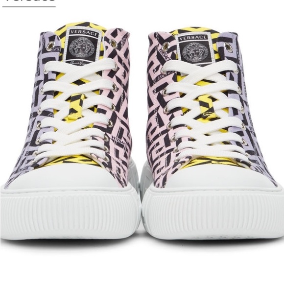 Versace La Greca Men's
Split Leather High-Top
Sneakers Size 44 EU / 11
US Multi - Picture 8 of 14